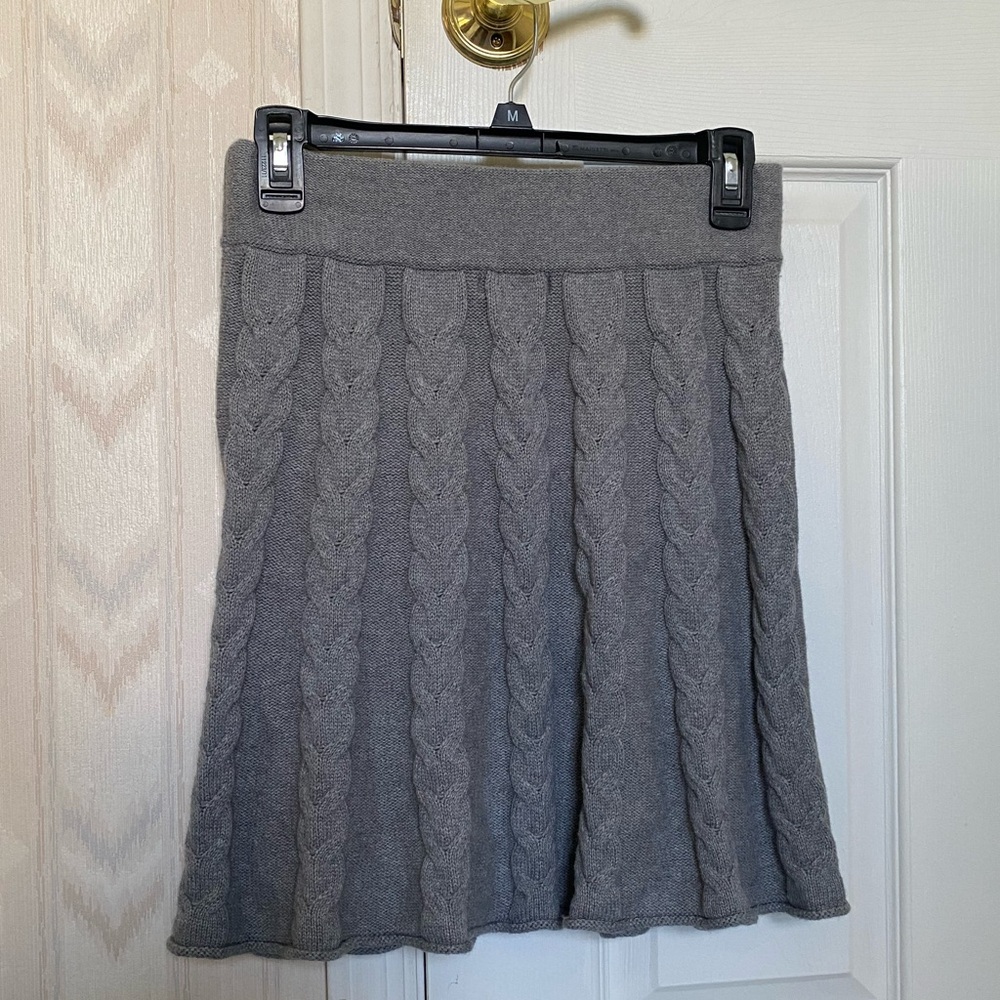 Akini gray midi skirt